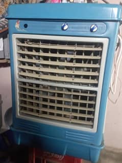 AC DC Room coolar