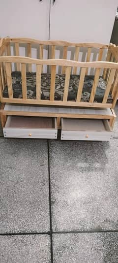 baby cot