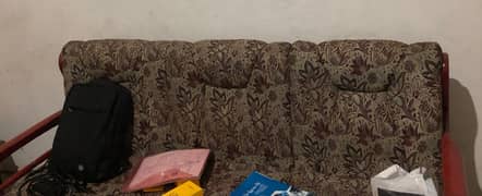 5 Seaters sofa set(one 3 seater, two 1 seaters) used