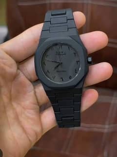 aura Arabic watch
