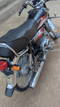 Honda CD 70 2025