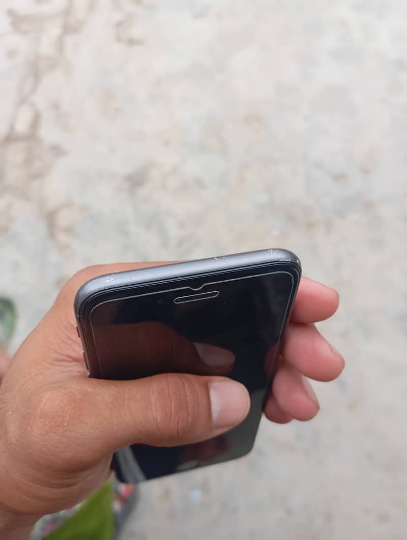 Iphone 8 non pta ( exch with iphone pta or google pixel) 3
