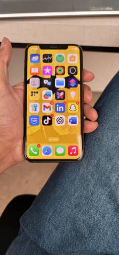 iphone xs Gold 64 GB