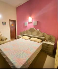 Beautiful Bed Set for Sale