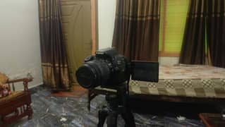 Cannon EOS 700D