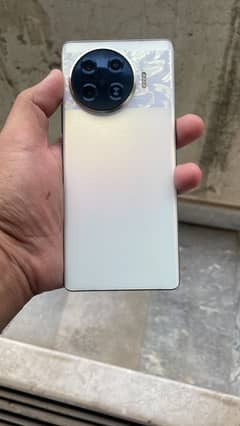 TECNO