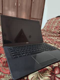 Core i5 8th Generation Laptop in excellent condication 4K Display