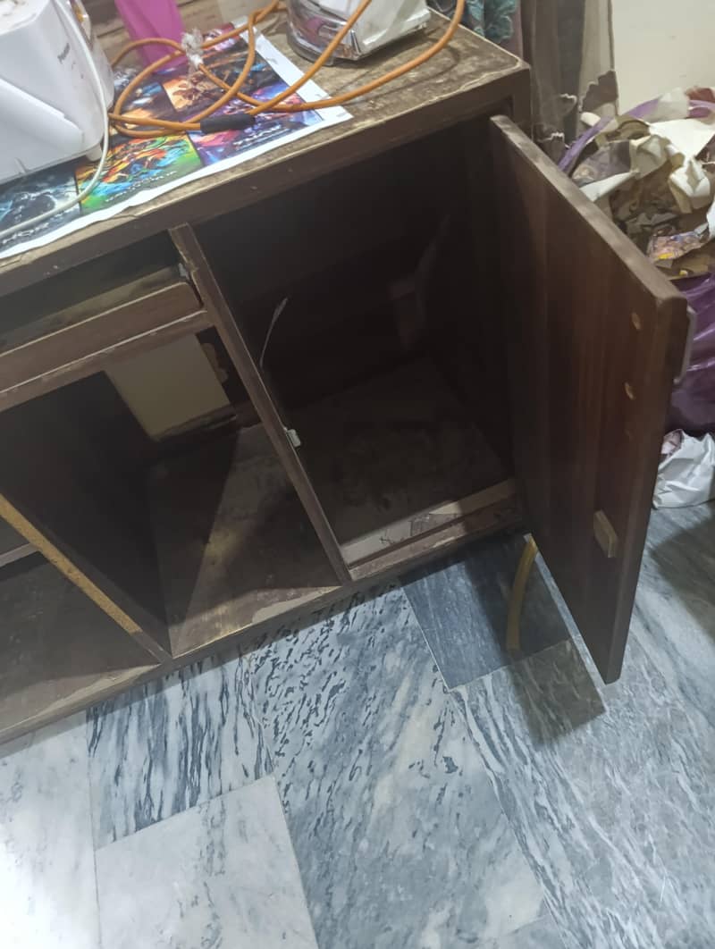 computer table 1