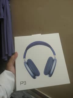E9