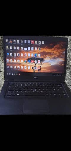 Dell 5480 Ram 8 gb SSD 128 gb Cor i5 7 generation