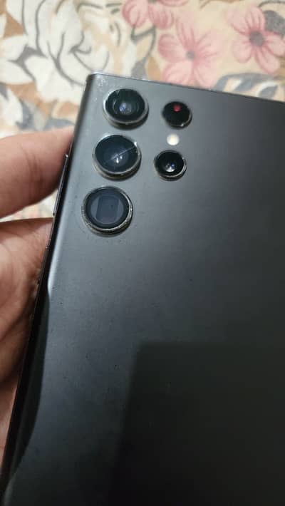 S 22 ultra only 50k non pta