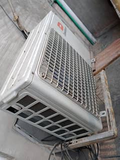 Dawlance Split 1.5 ton ac