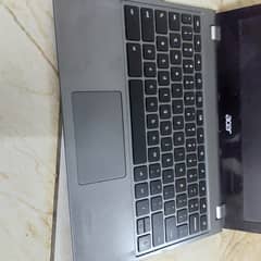 2015 model acer Company with charger