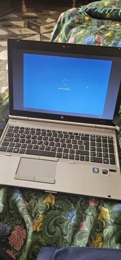 HP LAPTOP