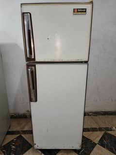 NATIONAL NO FROST FRIDGE