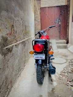 Honda 125 new condition 03344240311 WhatsApp number
