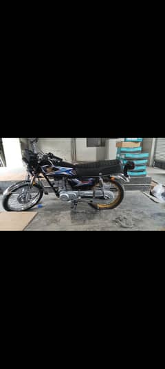 CG Honda 125 03279441406