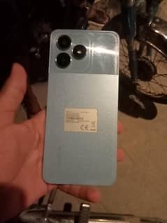 realme narzo 50