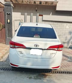 Toyota Yaris 1.3 Ativ CVT