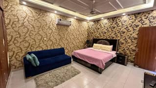 10 Marla house available for rent in Phase 4 : Outclass location