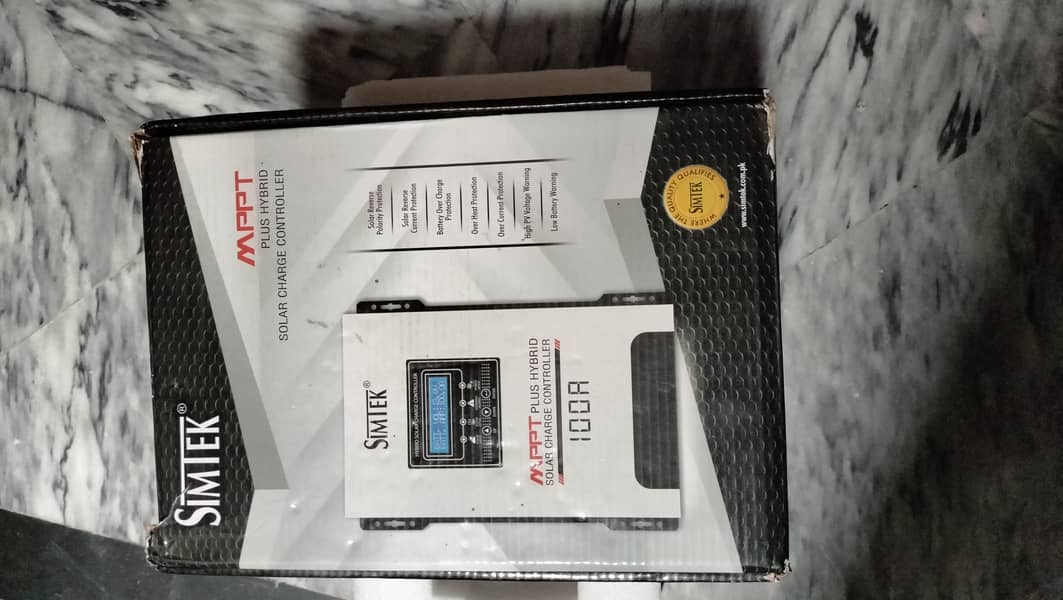 SIMTEK 100A. MPPT Solar Charge Controller 4