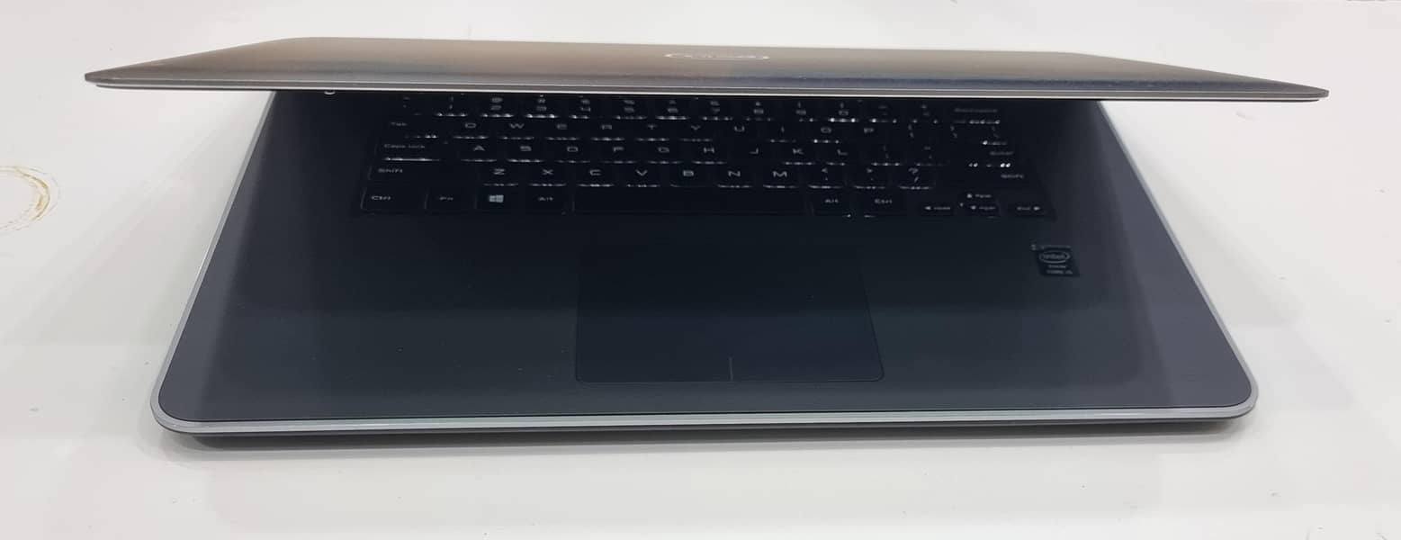 Dell XPS 15 Core i5-4th H Processors CPU Touch Screen 1