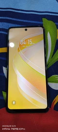 smart 8 64/4+4 full warranty 2 day use only contact whatsapp
