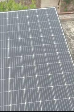 onle one week use like new 2 panel  280 watt