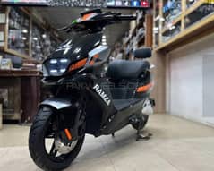 Electric scooty