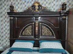 chinioti king Bed with side tables & chinoti Dressig table