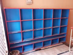 shop racks in perfect condition