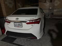 TOYOTA GRANDEE 17/18  3ree pieces touch