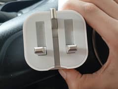 iPhone 13 Pd Fast Charger & Cable (Used) 20 Watt