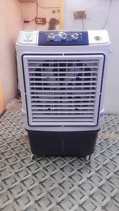 2.5 months used just Brand new  Air cooler