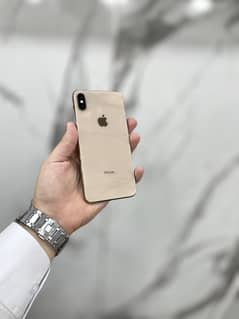 Iphone XS max 64gb PTA approved 81 health 10/10
