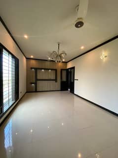 Stunning 500 Yards Upper Portion is Available For Rent