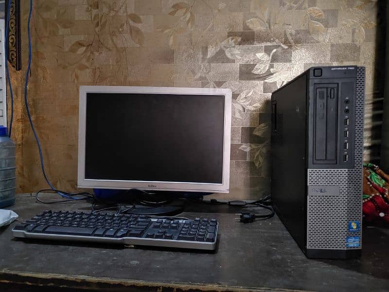 Dell i3 2nd Generation Computer With SSD 0