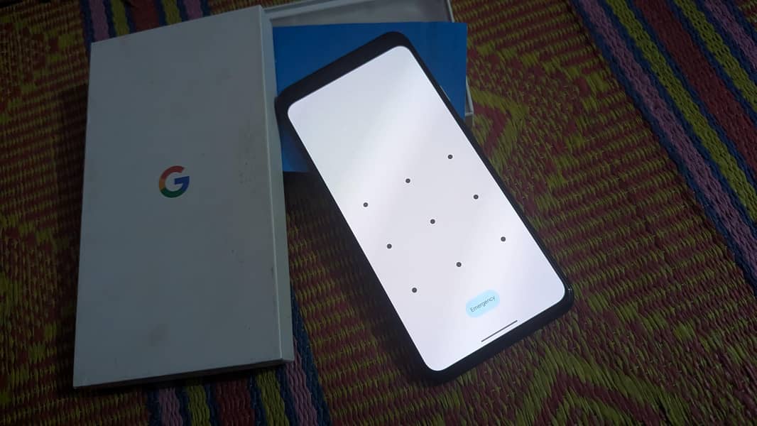 Google pixel 4xl with box 1