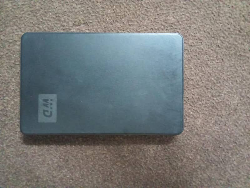 harddisk 500gb good condition with case external 0
