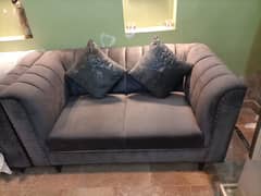 Complete 6 seater sofa set with cushions