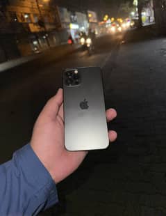 iPhone 12 Pro lush Condition