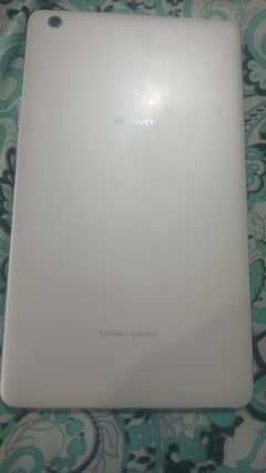 RAM 2GB ROM 32GB MODEL 701HW