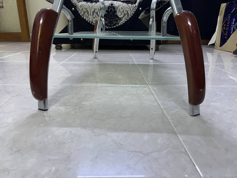 Sofa set with table 3
