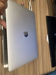 MacBook