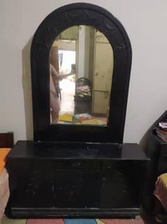 Dressing table for sale