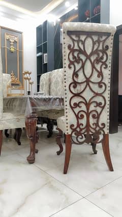 Most Luxurious Dining Table with