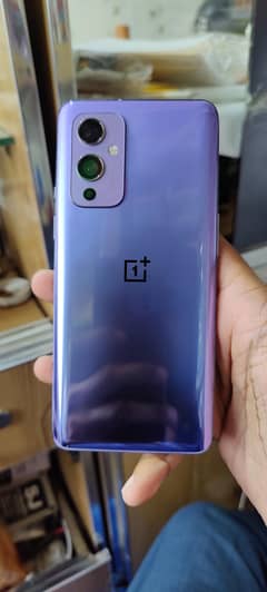 OnePlus 9
