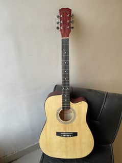 Acoustic Guitar for Sale – Excellent Condition