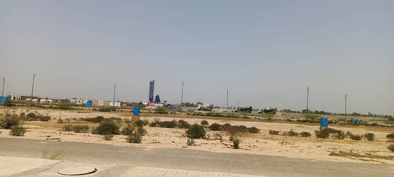 5 MARLA POSSESSION PLOT R BLOCK IDEAL LOCATION 4