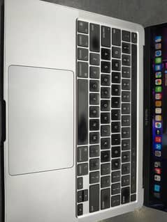 Apple MacBook Pro 13 m1 pro 16 gb 256gb with charger box